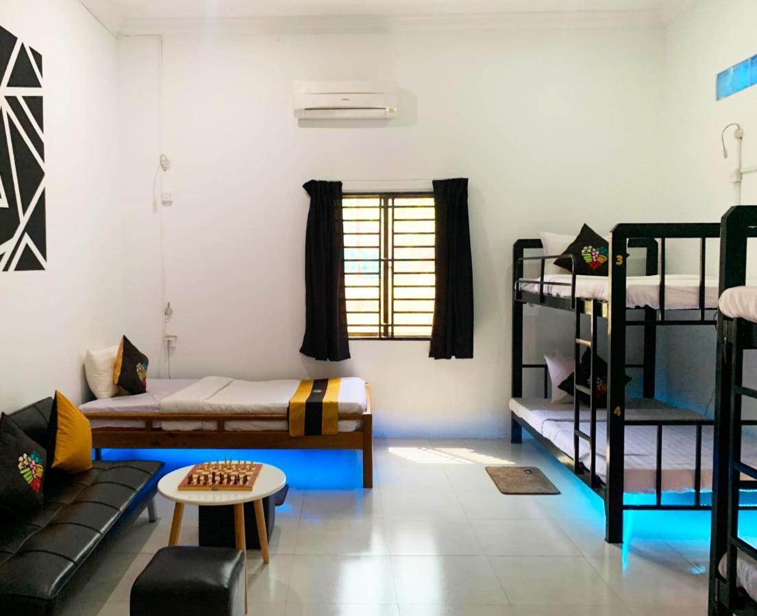 Antonios Villa Hotel Siem Reap Rum bild